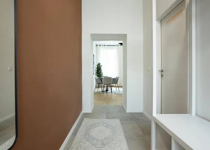 Modern In A Location Of * וינה